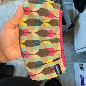 Kavu Multicolor Wave Pattern Pouch